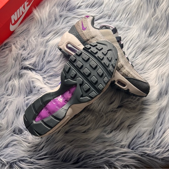 Nike Air Max 95 - Picture 3 of 5